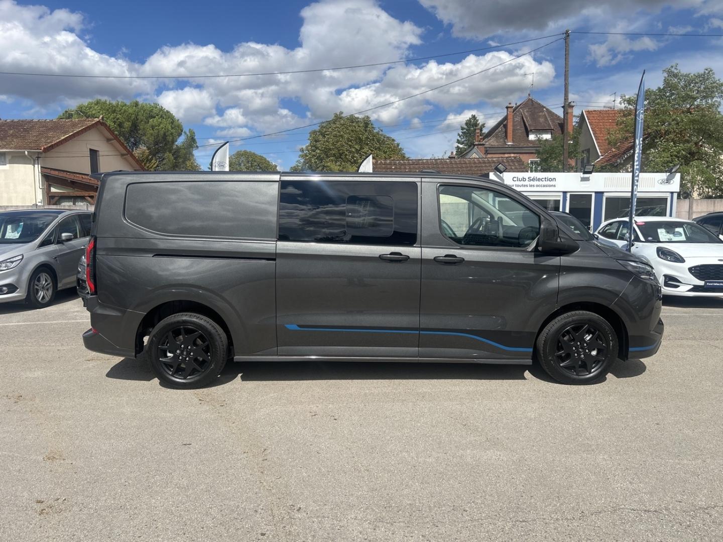 Image FORD Transit Custom Fg 320 L2H1 2.5 Duratec 232ch Hybride rechargeable Sport CVT
