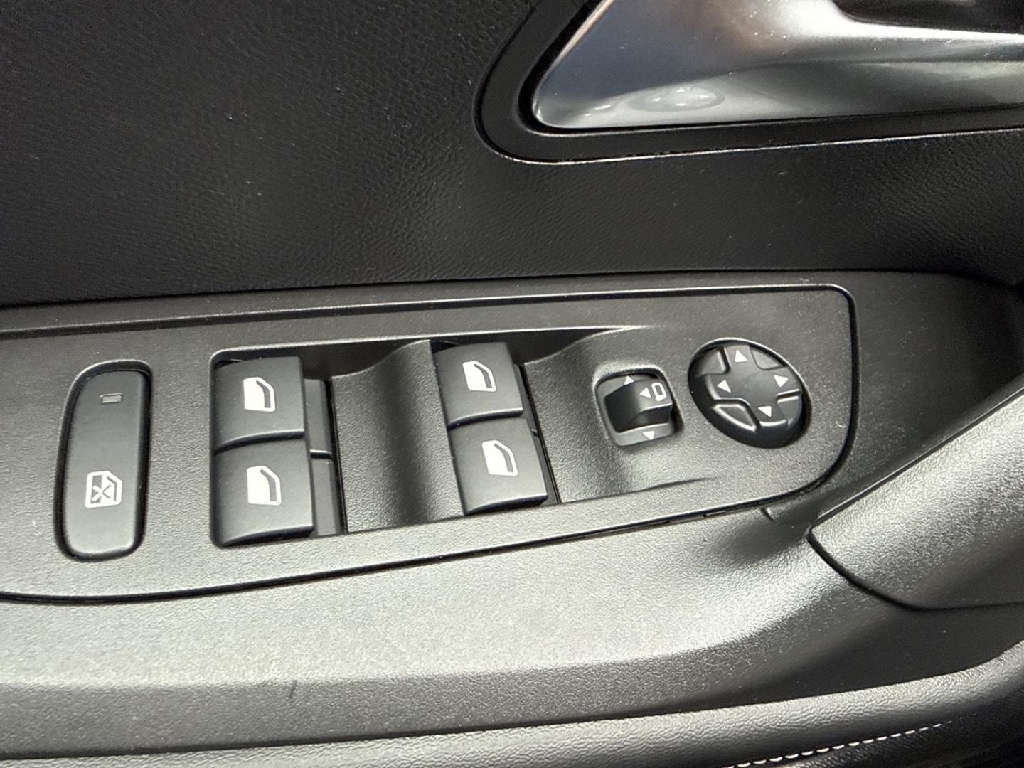 Image PEUGEOT 2008 1.2 PureTech 130ch S&S Allure EAT8