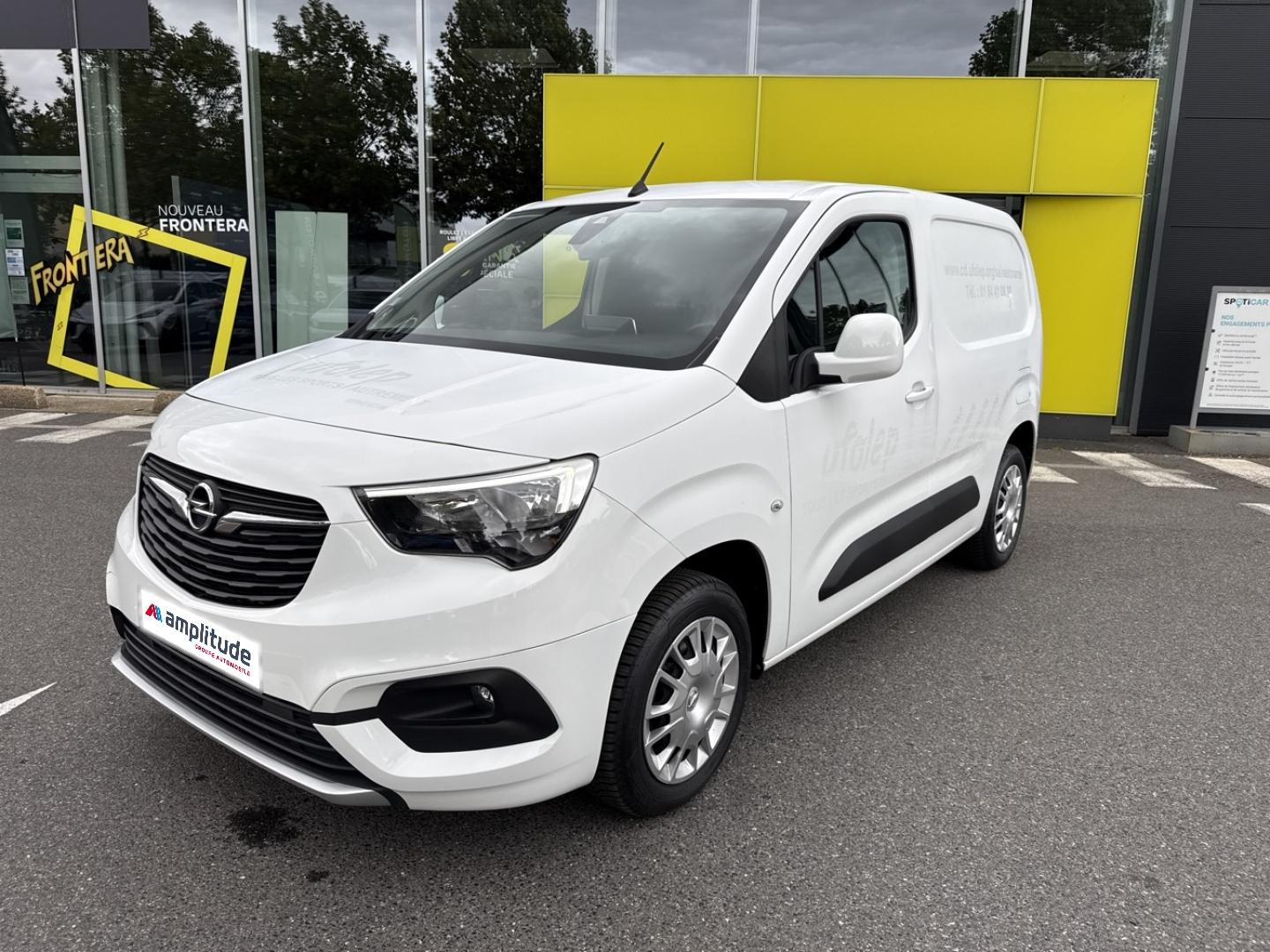 Photo OPEL Combo Cargo L1H1 650kg 1.5 100ch Pack Business