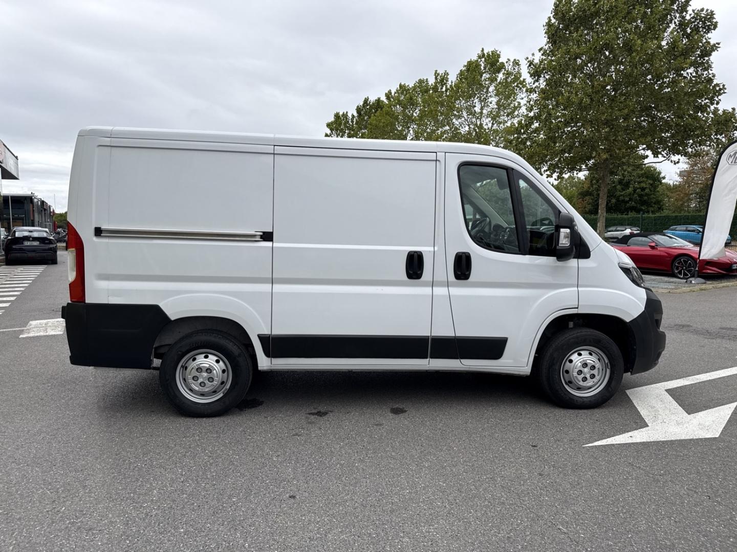 Image PEUGEOT Boxer Fg L1H1 3.0 120ch BlueHDi S&S