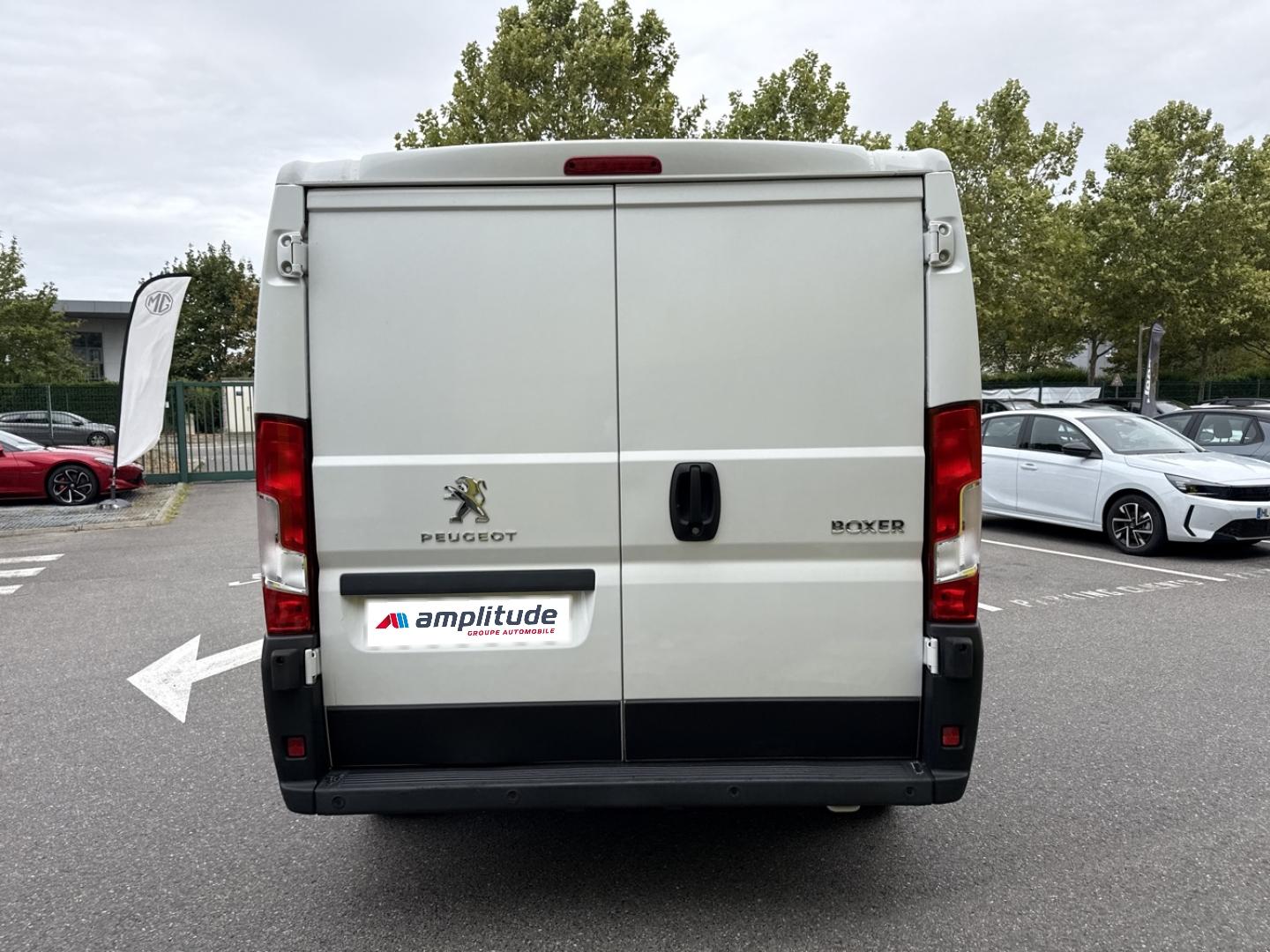 Image PEUGEOT Boxer Fg L1H1 3.0 120ch BlueHDi S&S