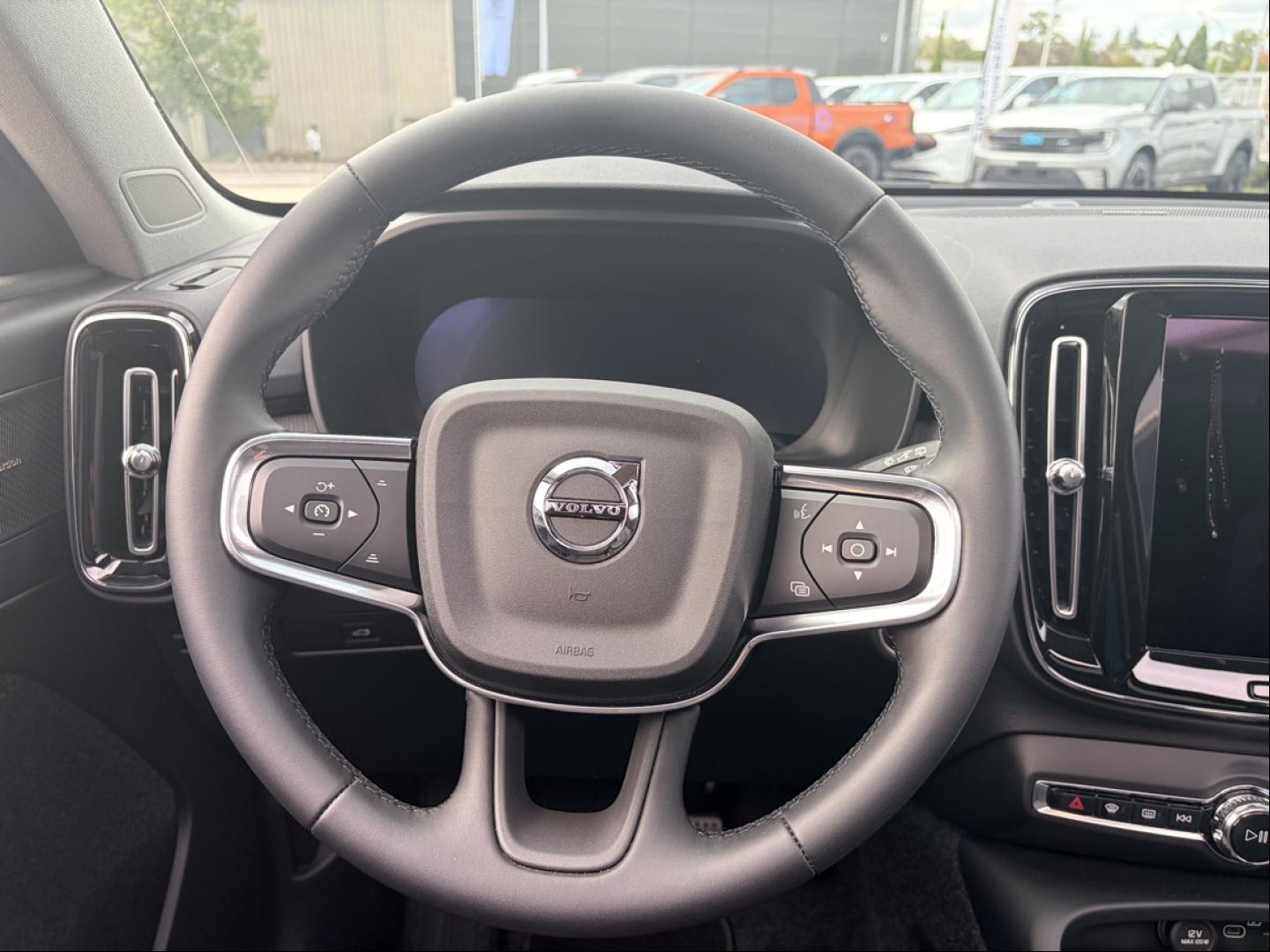 Image VOLVO XC40 B3 163ch Plus DCT 7