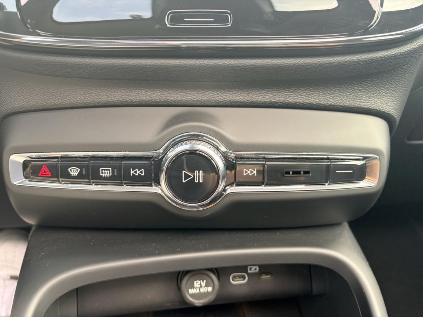 Image VOLVO XC40 B3 163ch Plus DCT 7