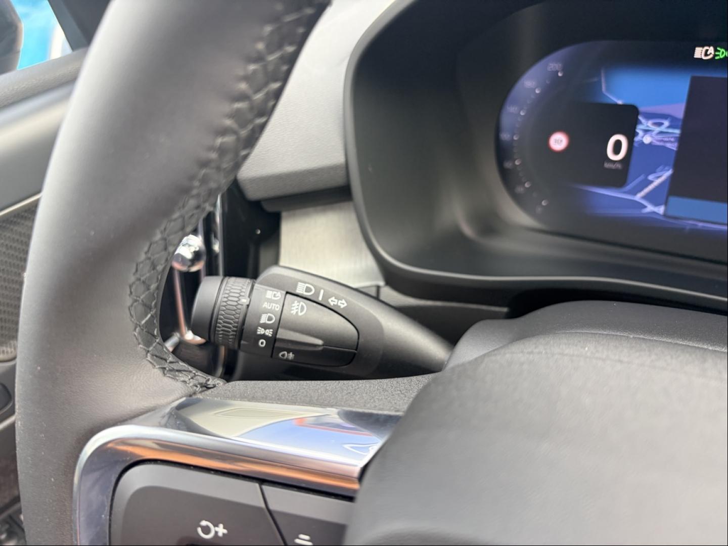 Image VOLVO XC40 B3 163ch Plus DCT 7