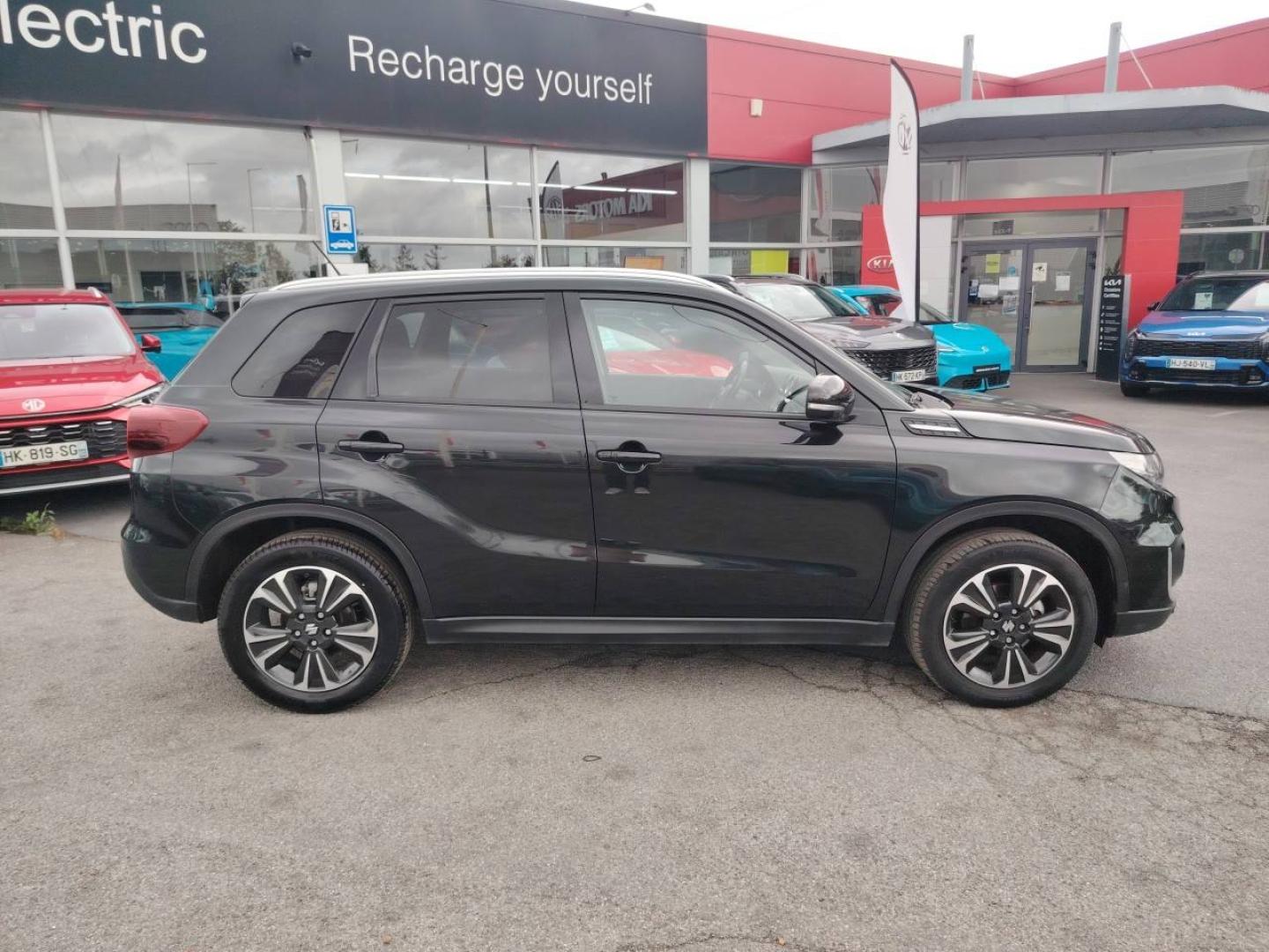 SUZUKI Vitara 1.5 Dualjet Hybrid 115ch Privilège Auto - Miniature 4
