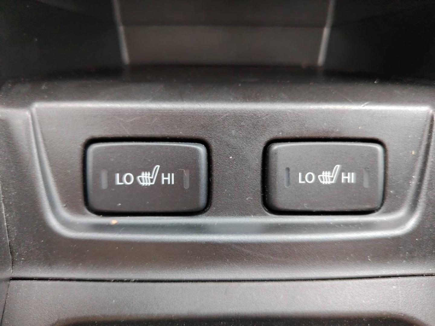 SUZUKI Vitara 1.5 Dualjet Hybrid 115ch Privilège Auto - Miniature 22