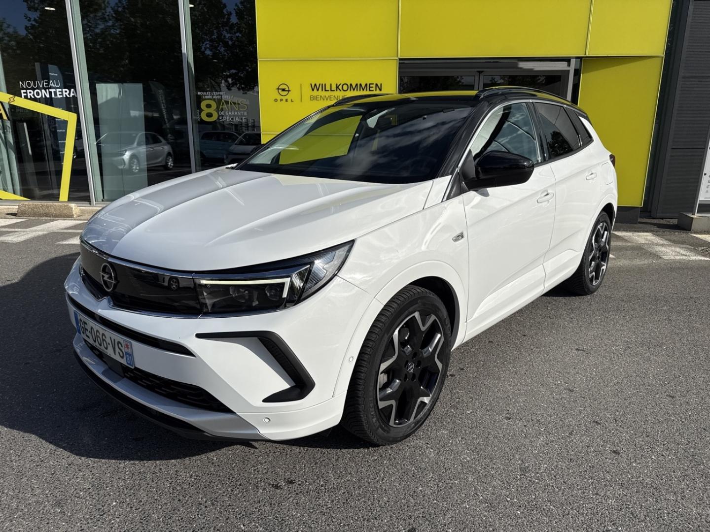 Photo OPEL Grandland 1.6 Turbo 225ch Hybride Ultimate