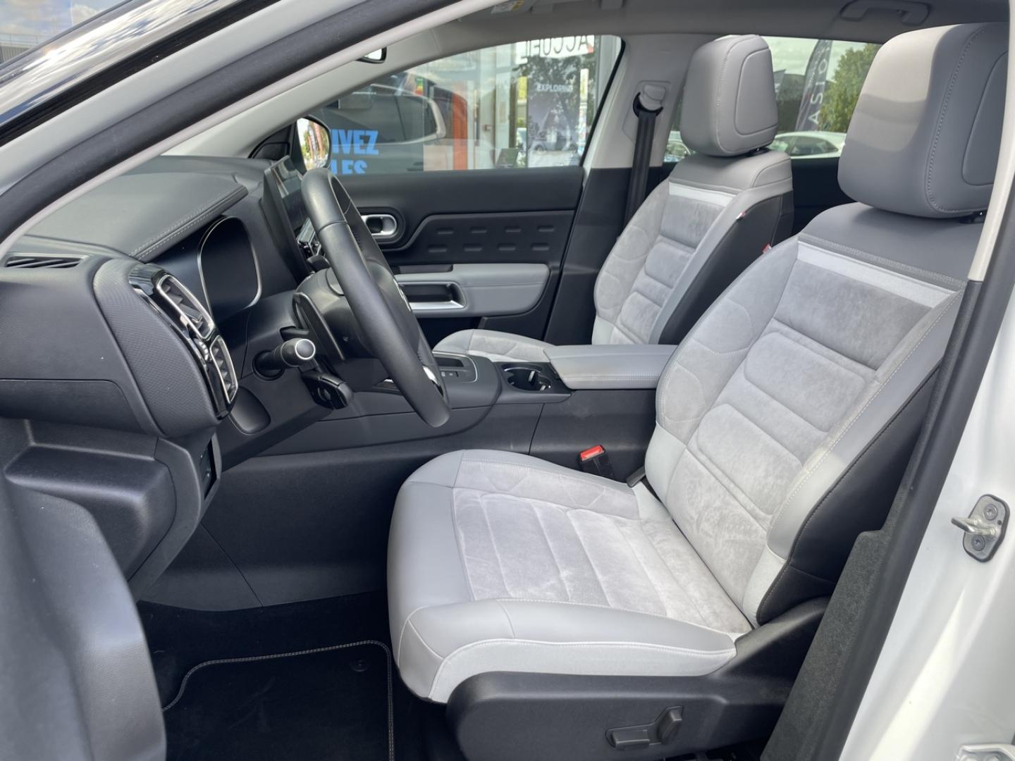 Image CITROEN C5 Aircross 1.6 Hybride rechargeable 180ch Ë-SERIES boite automatique