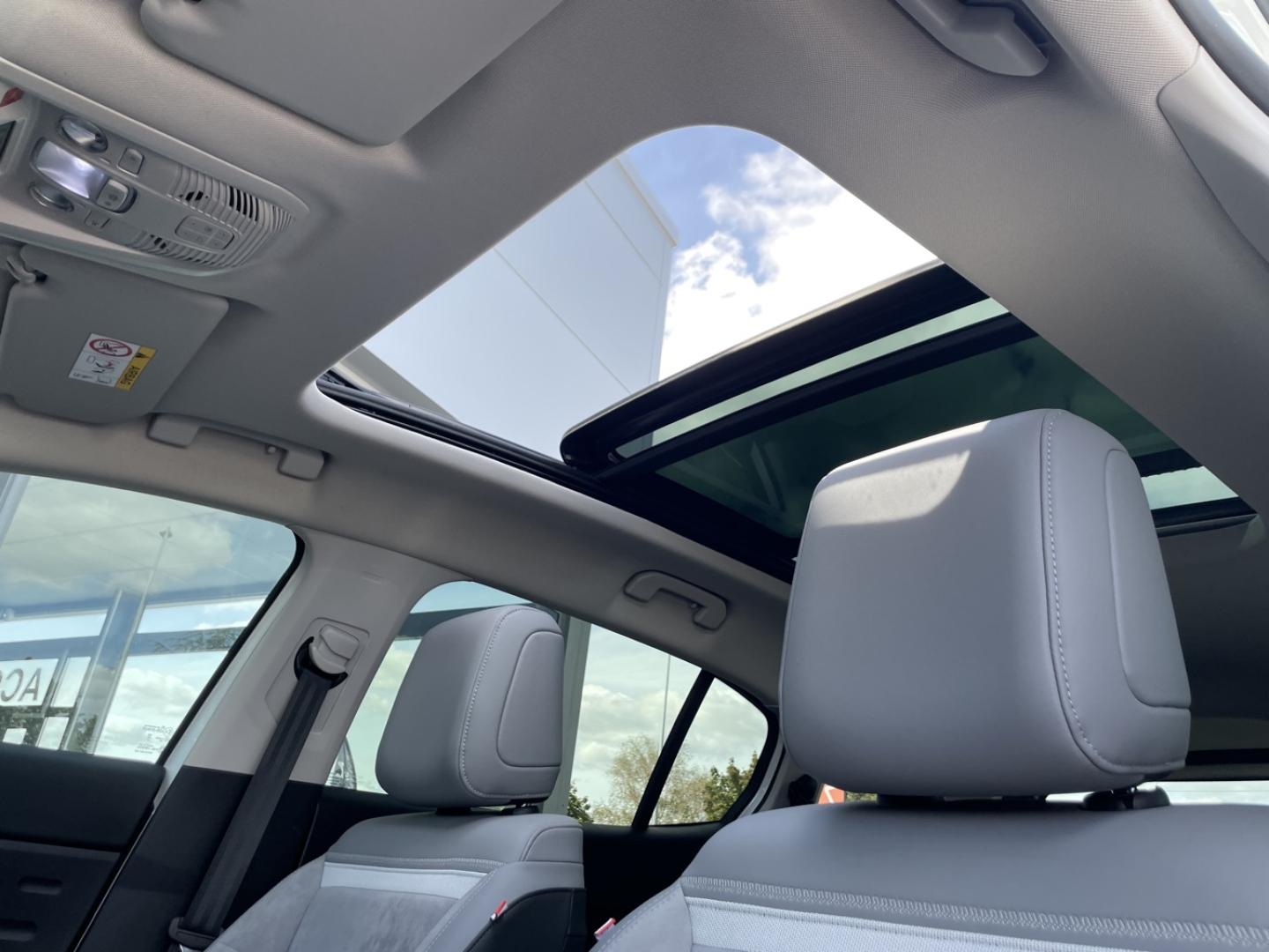 Image CITROEN C5 Aircross 1.6 Hybride rechargeable 180ch Ë-SERIES boite automatique