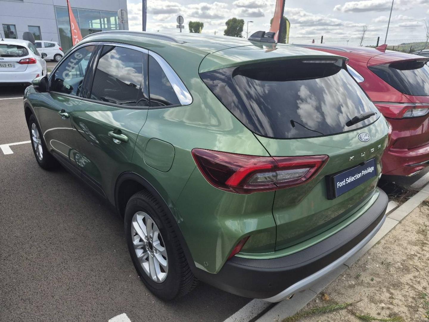 Image FORD Kuga 2.5 Duratec 180ch Hybrid FlexiFuel Titanium Business Powershift