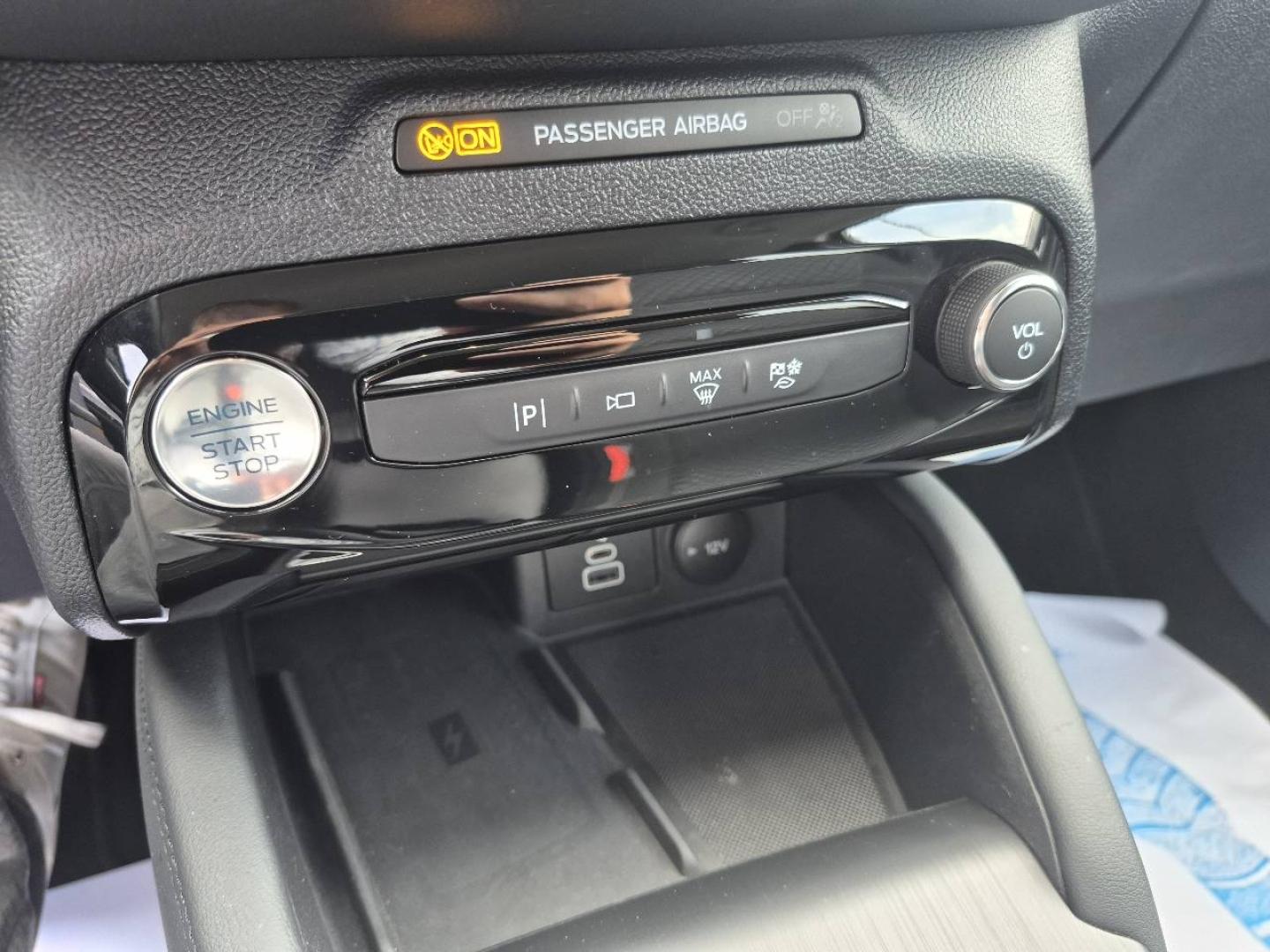 Image FORD Kuga 2.5 Duratec 180ch Hybrid FlexiFuel Titanium Business Powershift