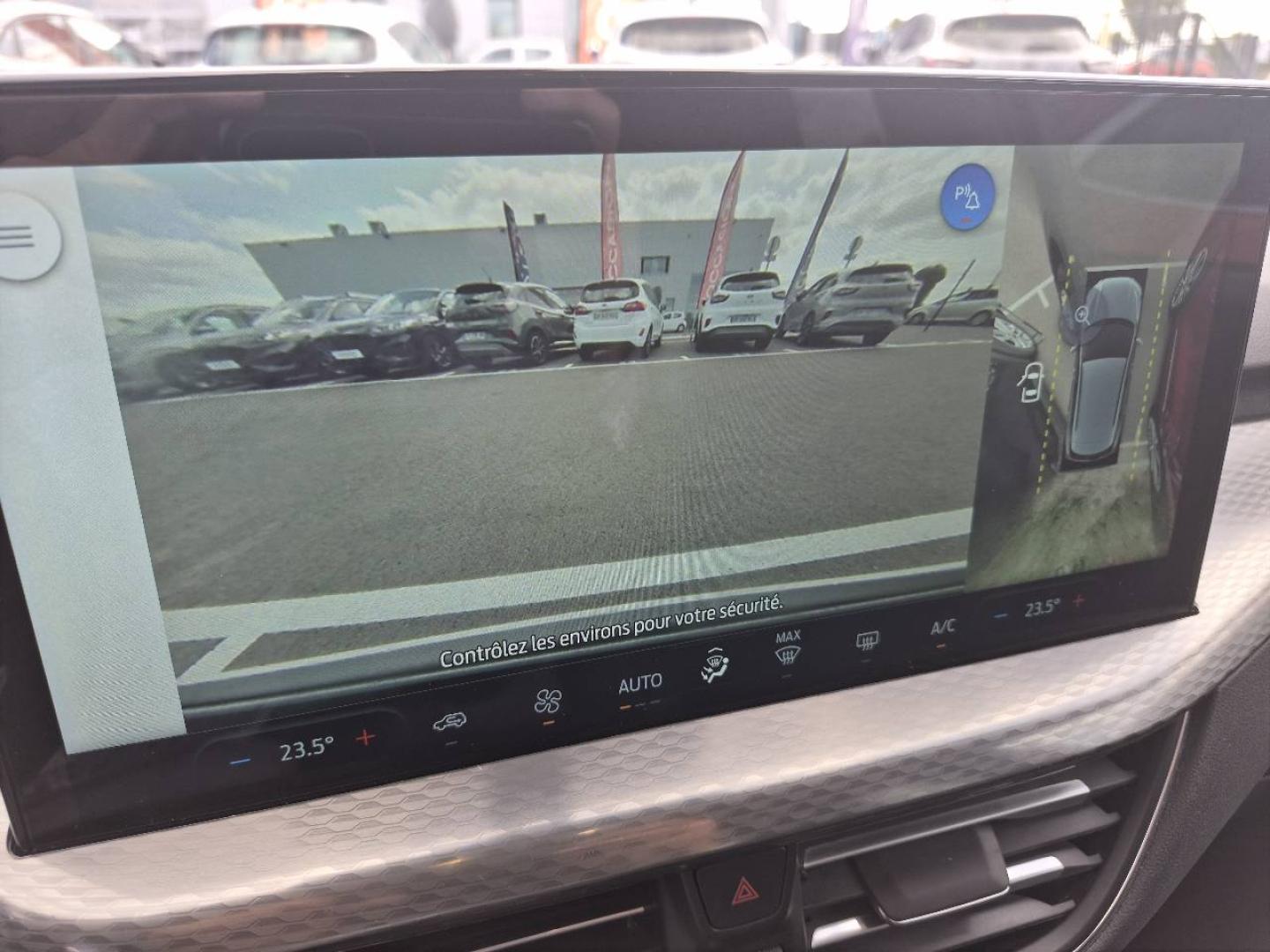 Image FORD Kuga 2.5 Duratec 180ch Hybrid FlexiFuel Titanium Business Powershift