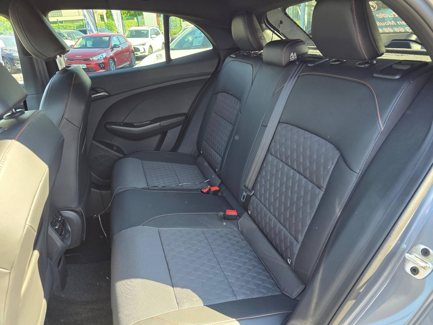 MG MOTOR MG3 1.5 Hybrid+ 195ch Luxury - Miniature 15