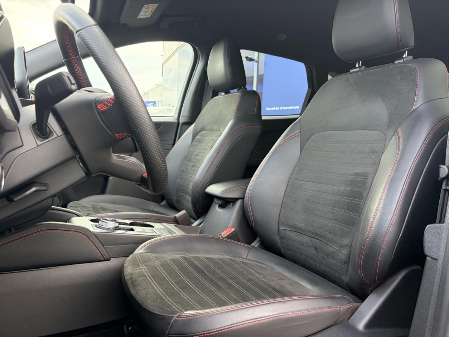 Image FORD Kuga 2.5 Duratec 190ch FHEV E85 ST-Line BVA