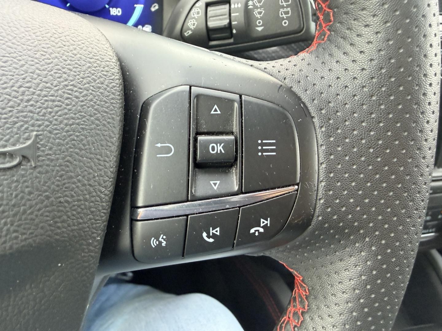 Image FORD Kuga 2.5 Duratec 190ch FHEV E85 ST-Line BVA