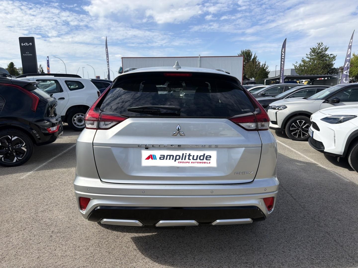 Image MITSUBISHI Eclipse Cross 2.4 MIVEC PHEV 188ch Instyle 4WD