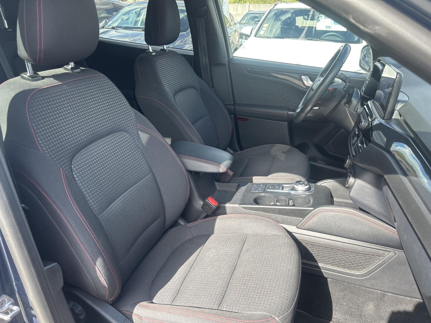 Image FORD Kuga 1.5 EcoBlue 120ch ST-Line Powershift