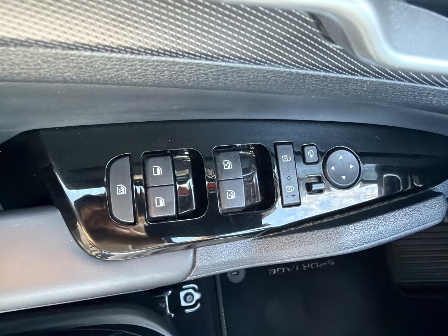 Image KIA Sportage 1.6 T-GDi 265ch PHEV  Design BVA6 4x4