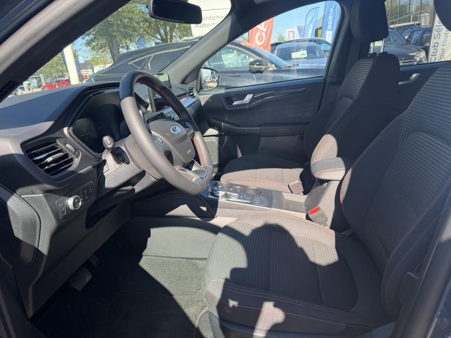 Image FORD Kuga 2.5 Duratec 190ch FHEV E85 ST-Line BVA