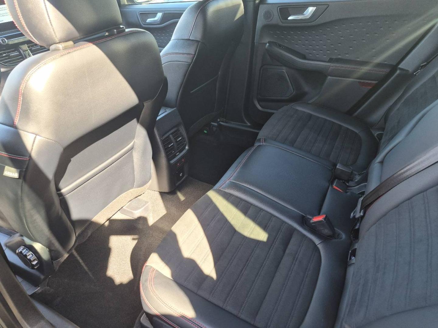 Image FORD Kuga 2.0 EcoBlue 150 ch mHEV ST-Line X