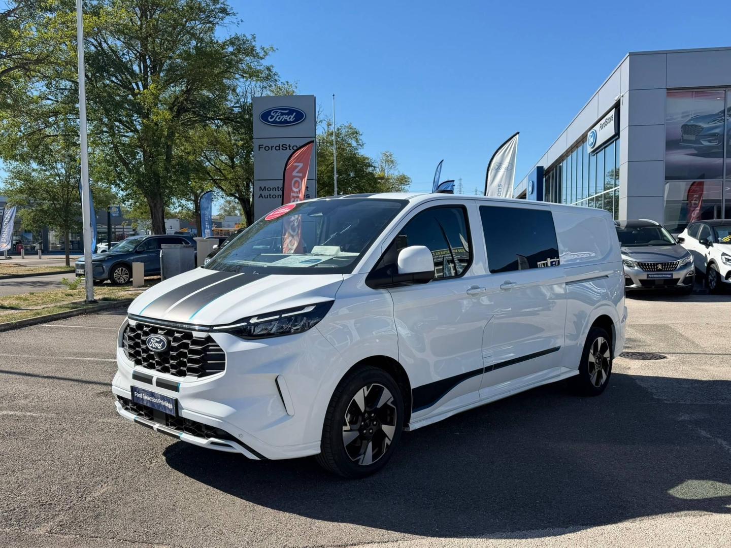 Photo FORD Transit Custom Fg 300 L2H1 2.0 EcoBlue 170ch Cabine Approfondie Sport BVA8
