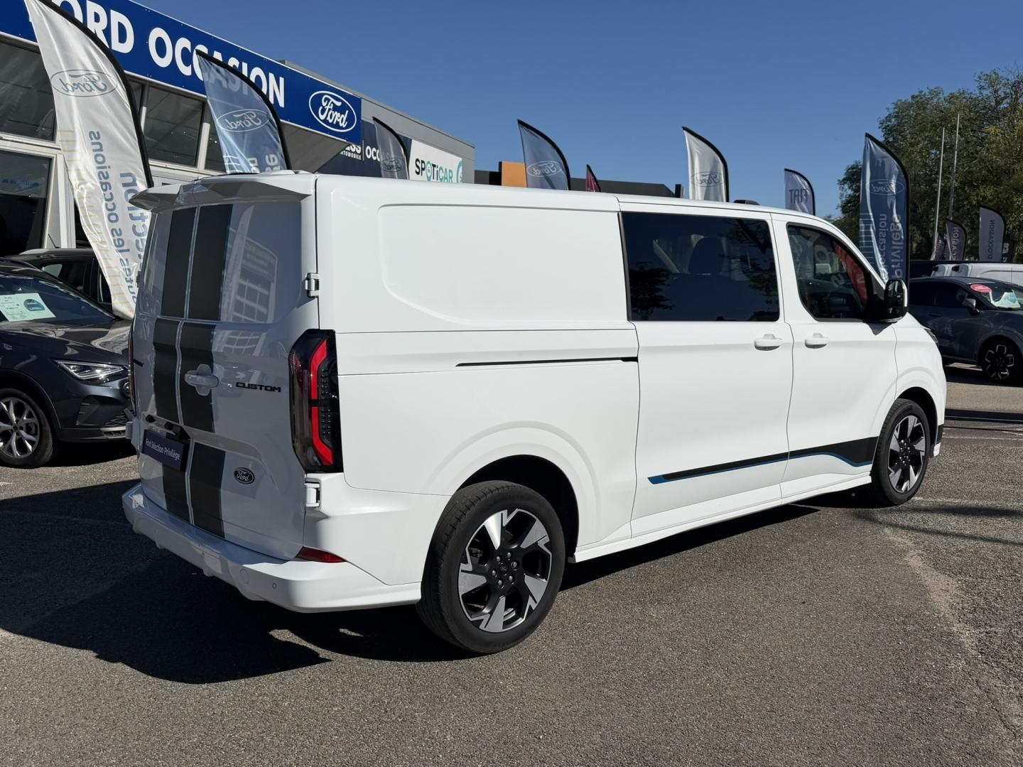 Image FORD Transit Custom Fg 300 L2H1 2.0 EcoBlue 170ch Cabine Approfondie Sport BVA8
