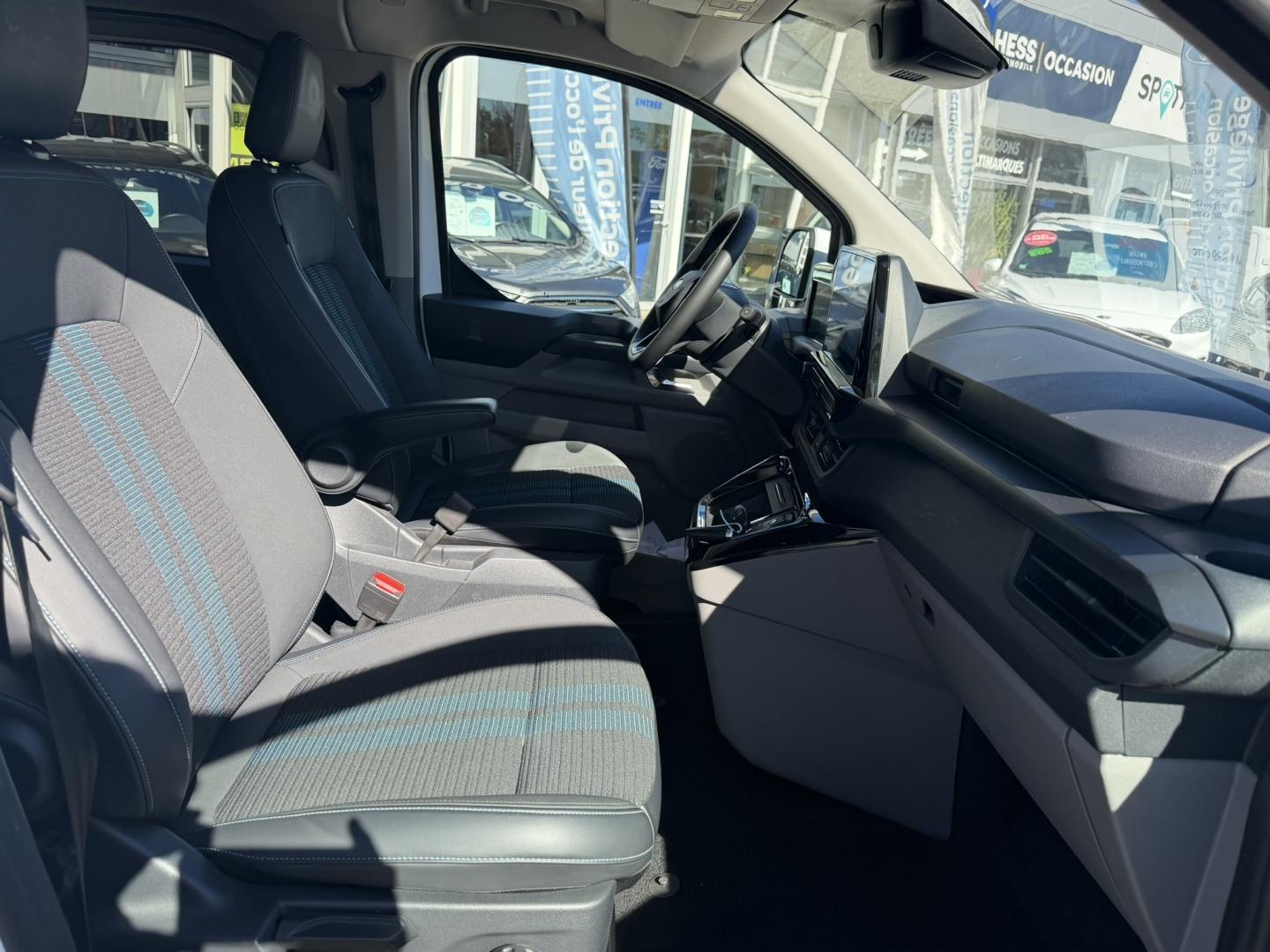 Image FORD Transit Custom Fg 300 L2H1 2.0 EcoBlue 170ch Cabine Approfondie Sport BVA8