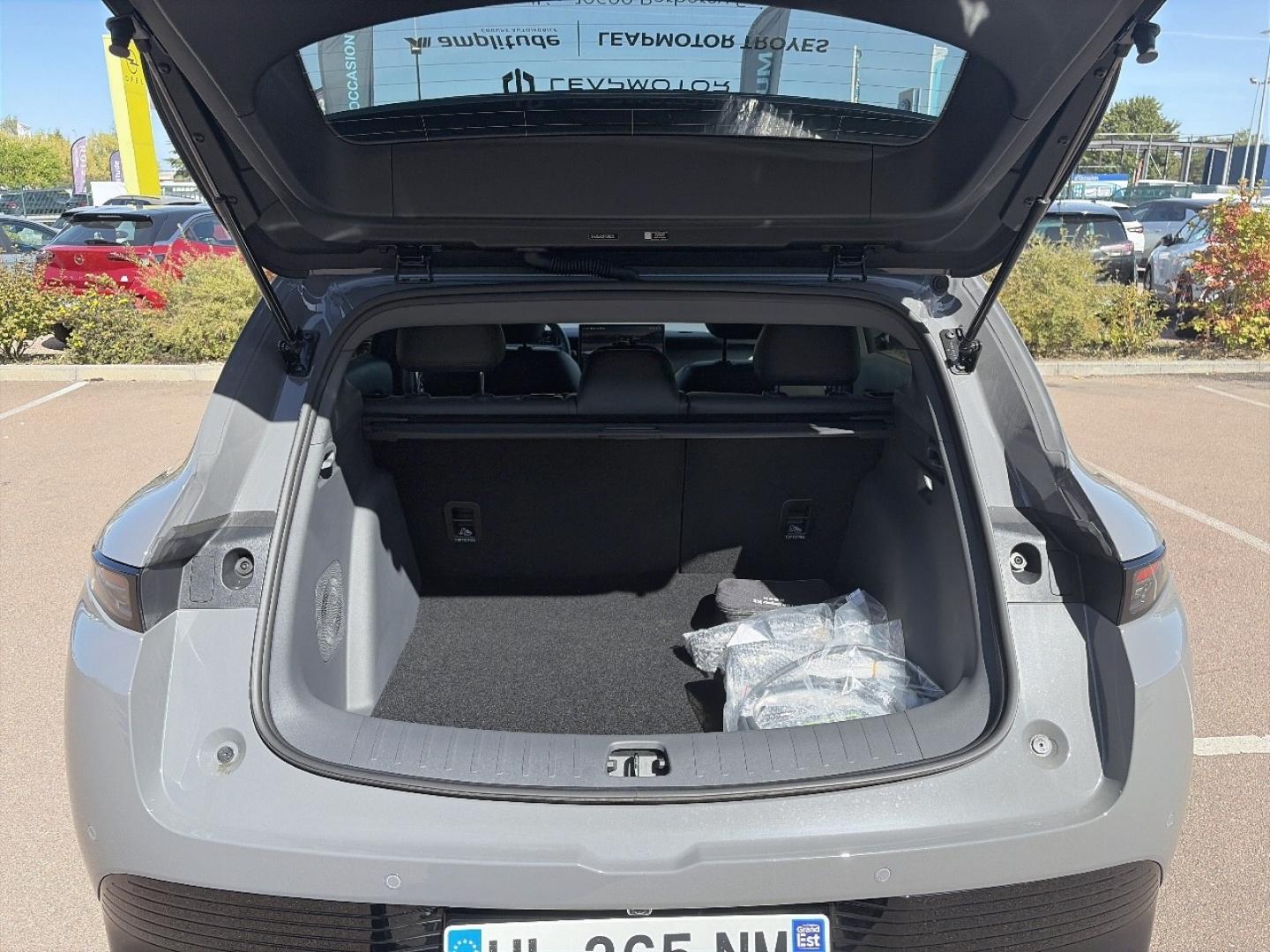 Image LEAPMOTOR B05 BEV 218ch Pro Max 67,1 kWh Design