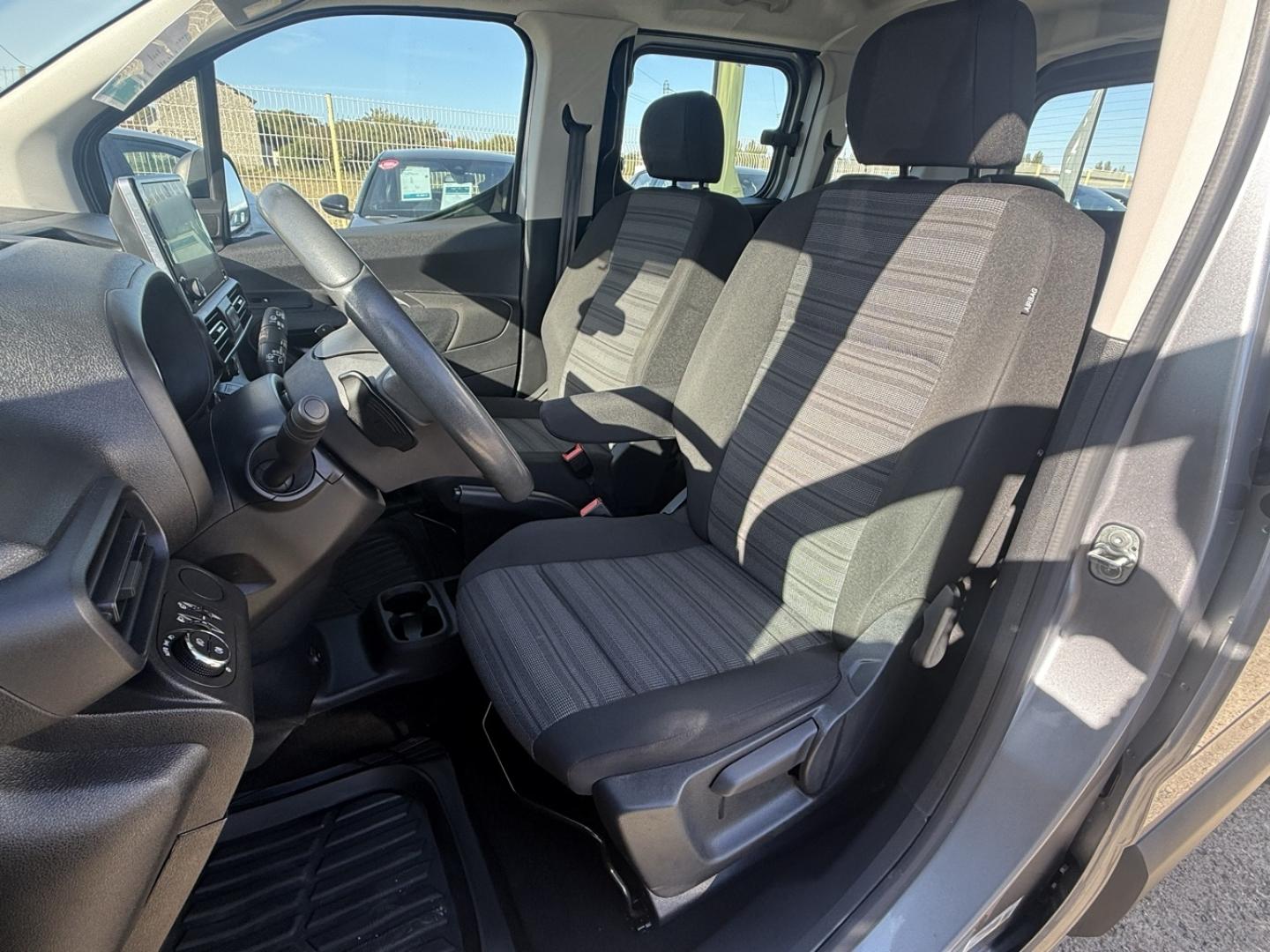Image OPEL Combo Life L1H1 1.2 130ch Edition BVA8