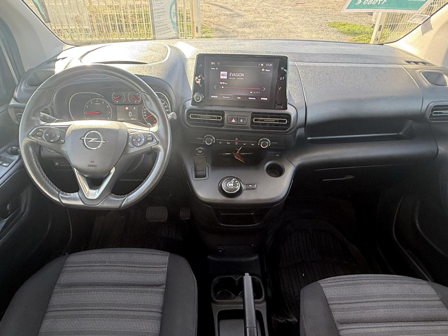 Image OPEL Combo Life L1H1 1.2 130ch Edition BVA8