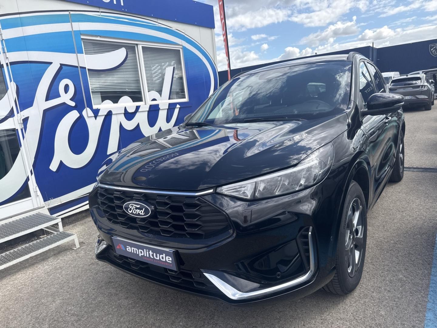 Photo FORD Kuga 2.5 Duratec 243 ch Hybride Rechargeable ST-Line X Powershift