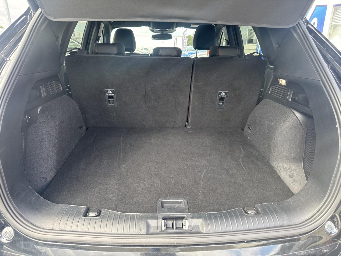 Image FORD Kuga 2.5 Duratec 243 ch Hybride Rechargeable ST-Line X Powershift