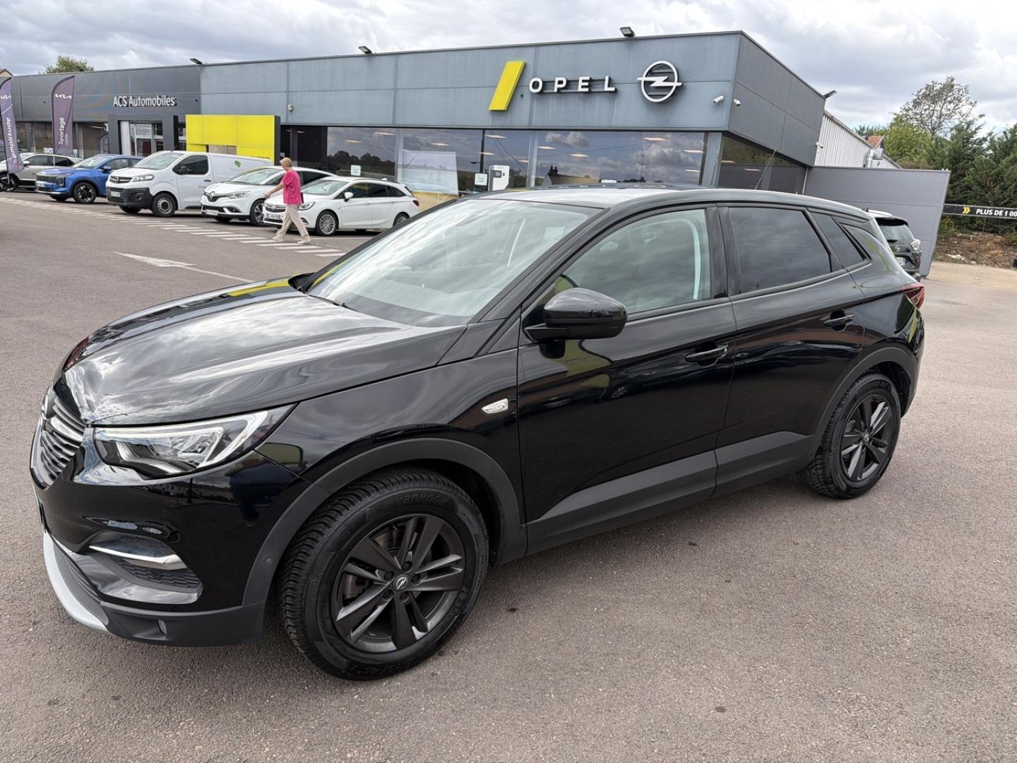 Photo OPEL Grandland X 1.2 Turbo 130ch GS Line