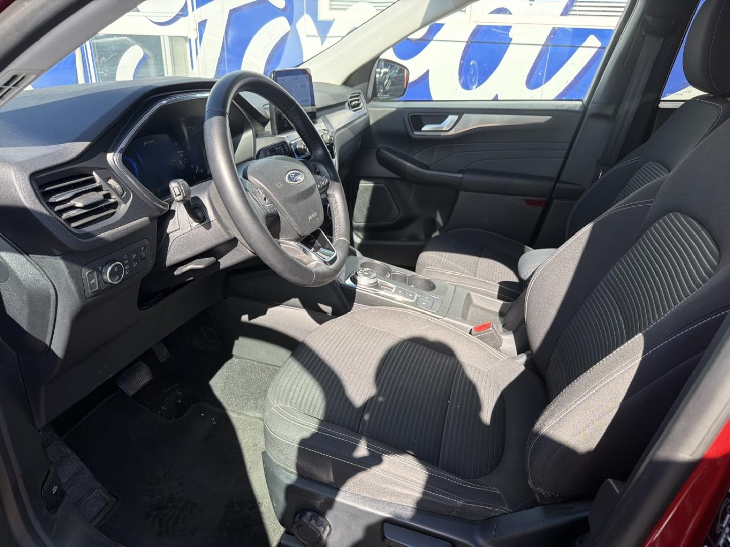 Image FORD Kuga 2.5 Duratec 190 ch FHEV E85 Titanium BVA