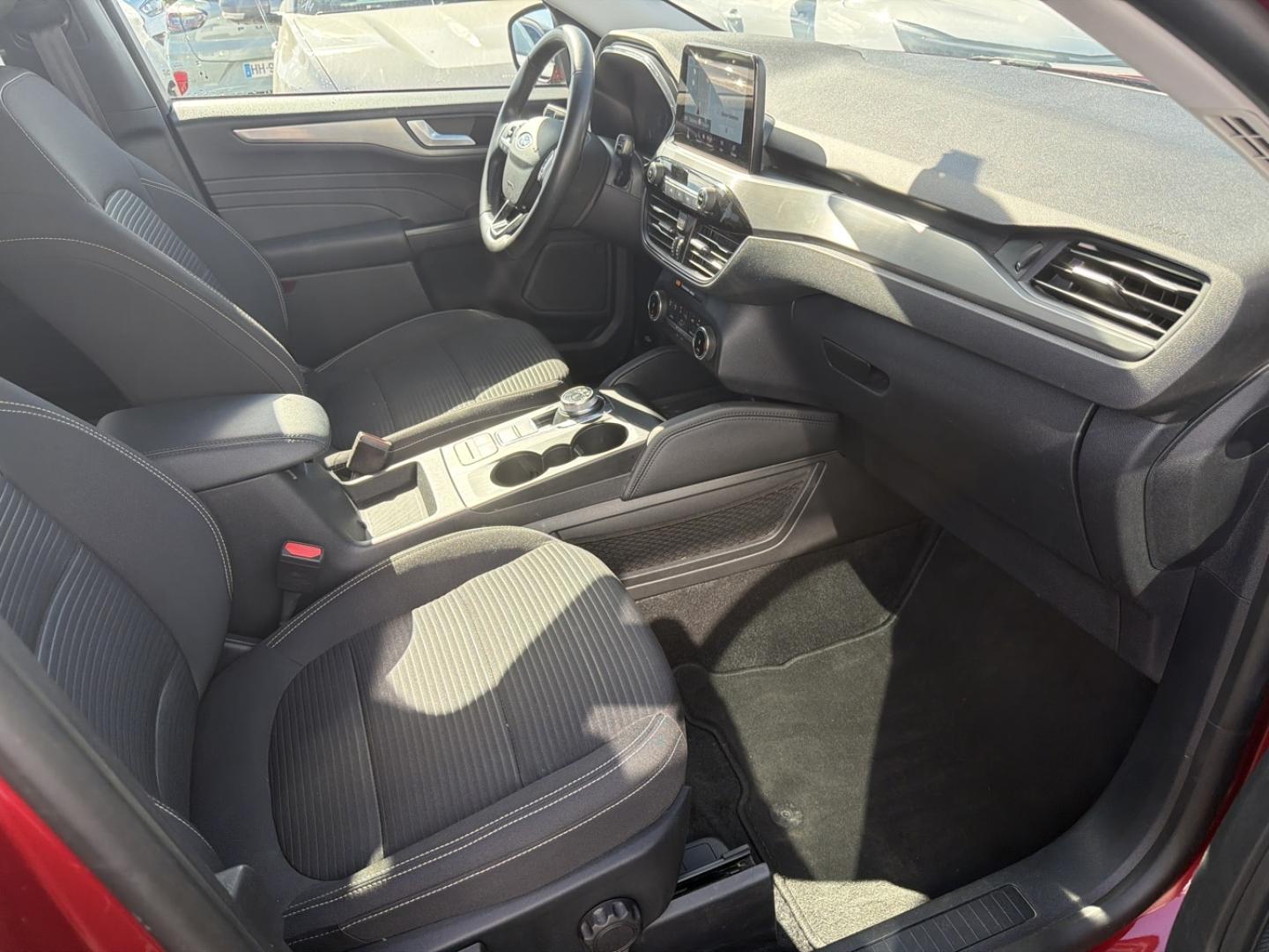 Image FORD Kuga 2.5 Duratec 190 ch FHEV E85 Titanium BVA