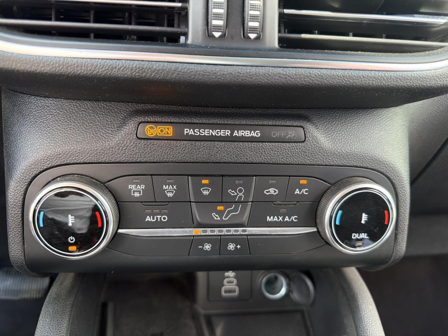 Image FORD Kuga 2.5 Duratec 190 ch FHEV E85 Titanium BVA