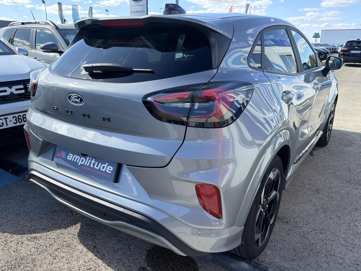 Image FORD Puma 1.0 EcoBoost Hybrid 125 ch ST-Line X S&S Powershift