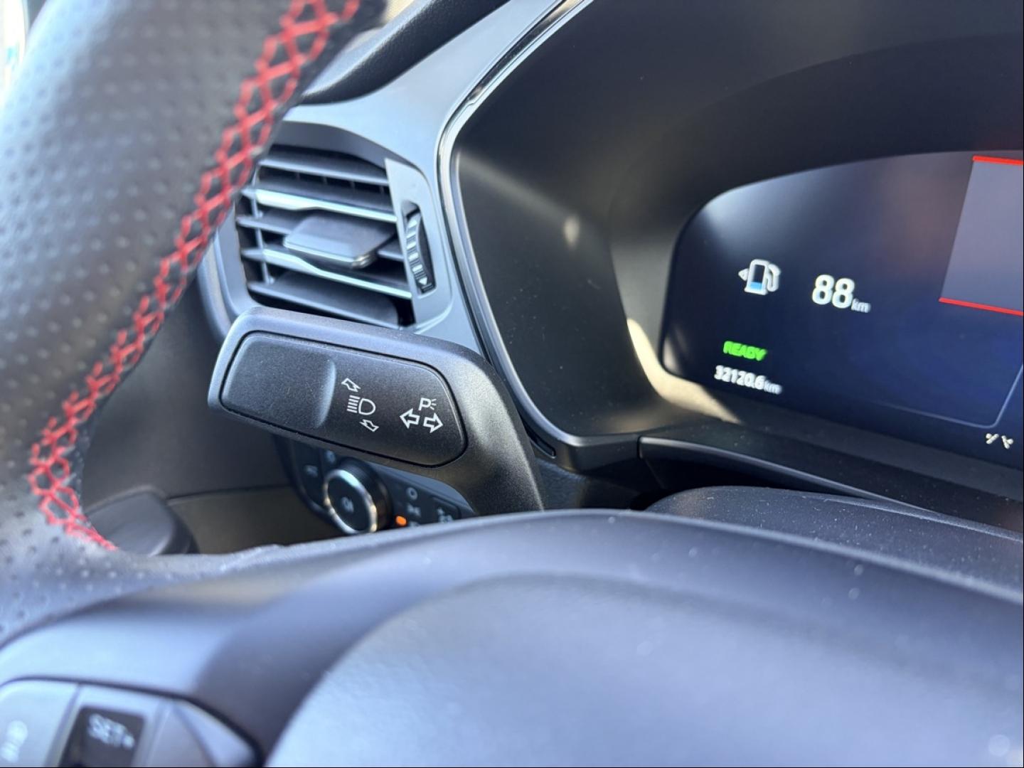 Image FORD Kuga 2.5 Duratec 180ch Hybrid FlexiFuel ST-Line X Powershift