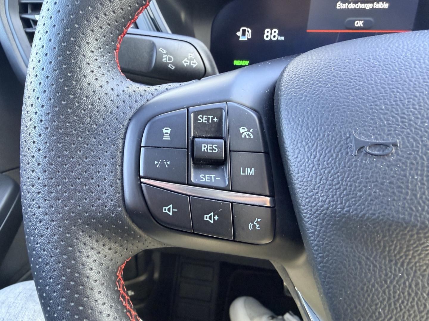 Image FORD Kuga 2.5 Duratec 180ch Hybrid FlexiFuel ST-Line X Powershift