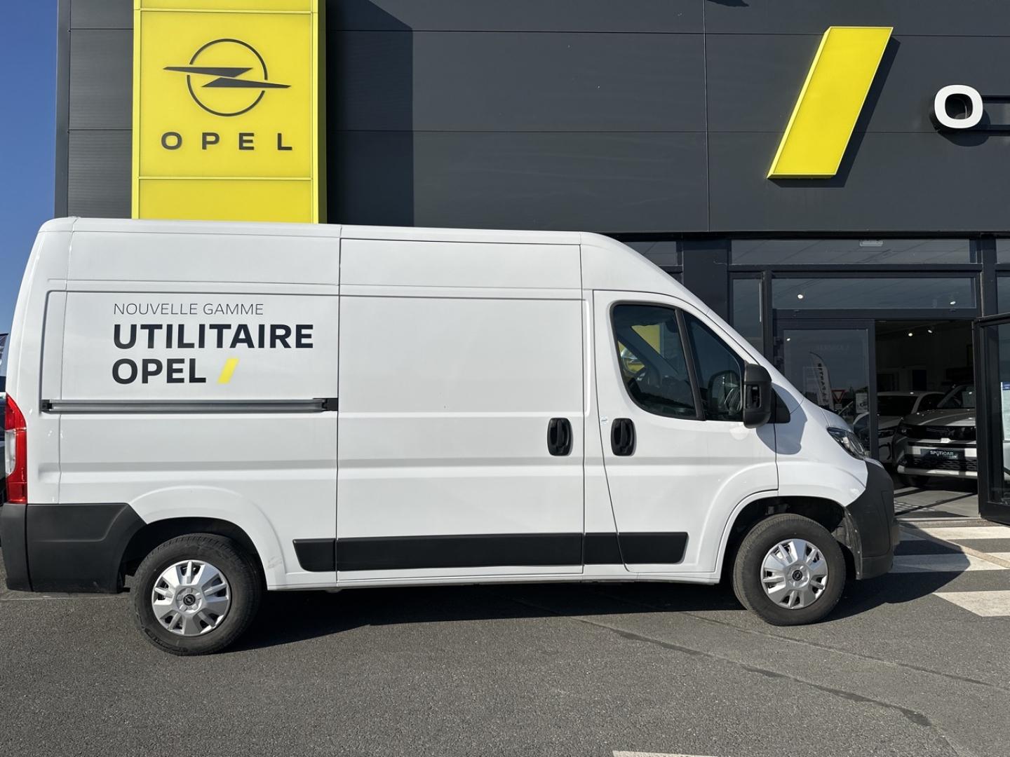Image OPEL Movano Fg L2H2 3.3 140ch S&S Pack Premium Connect