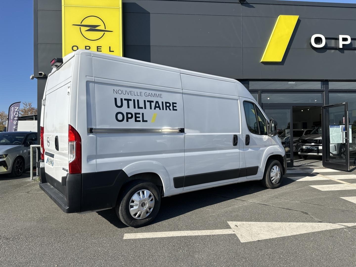 Image OPEL Movano Fg L2H2 3.3 140ch S&S Pack Premium Connect