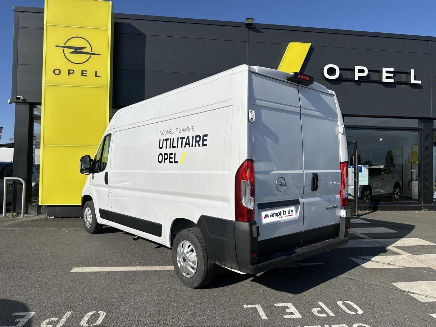 Image OPEL Movano Fg L2H2 3.3 140ch S&S Pack Premium Connect