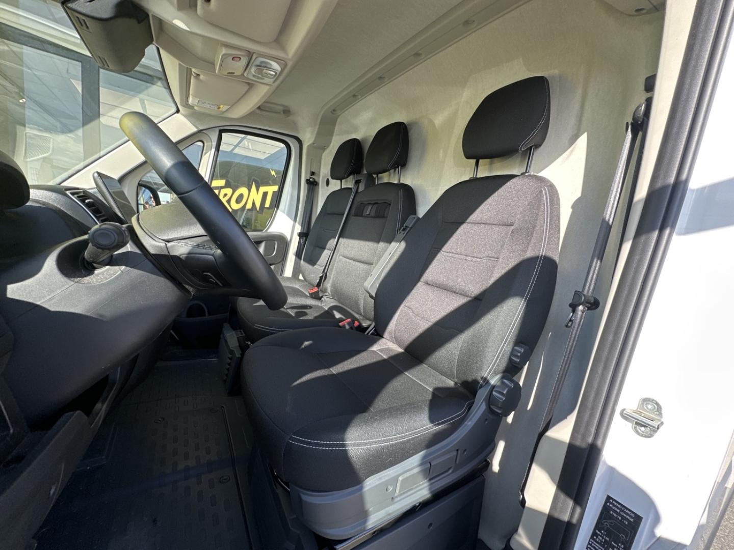 Image OPEL Movano Fg L2H2 3.3 140ch S&S Pack Premium Connect