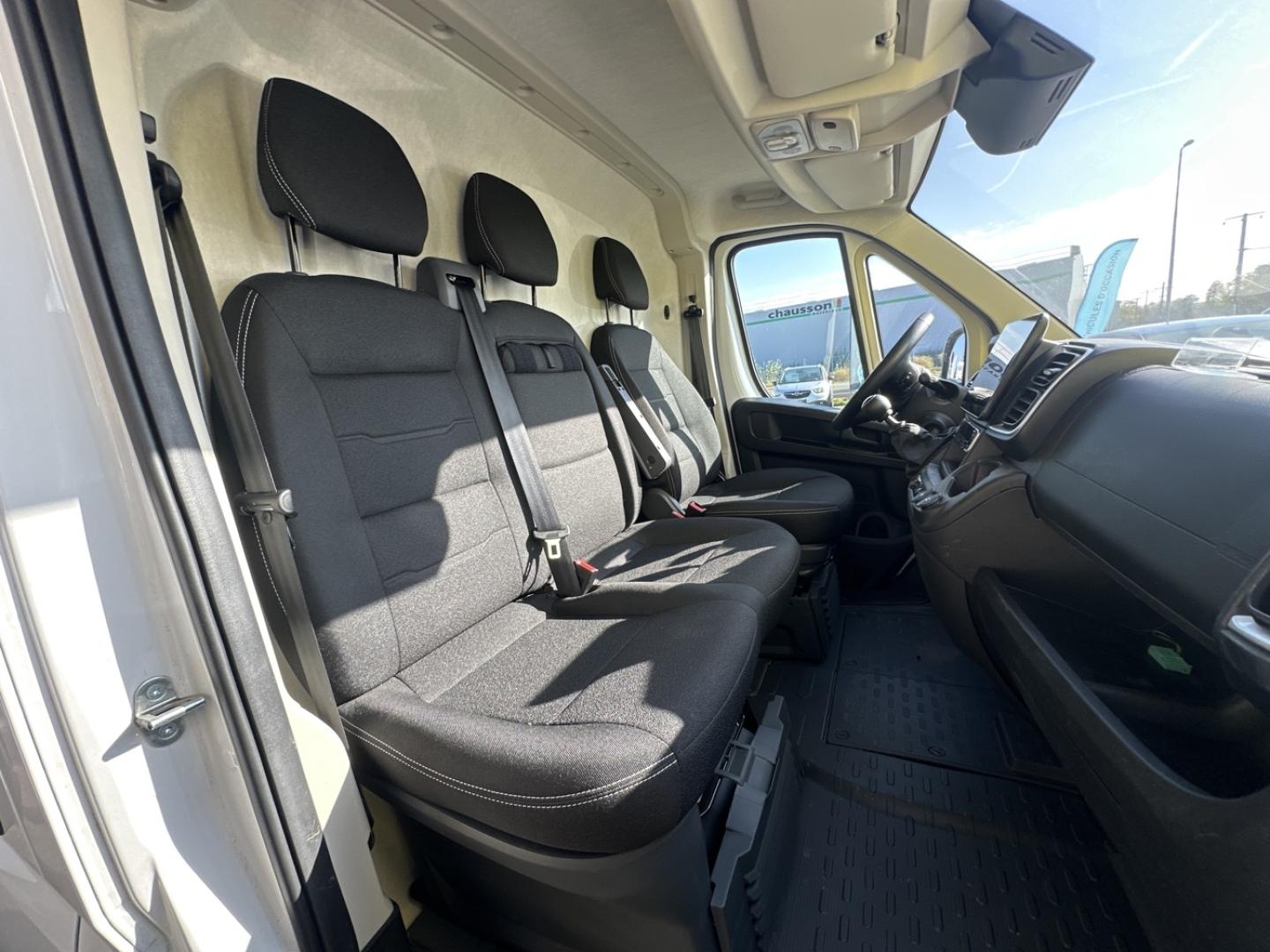 Image OPEL Movano Fg L2H2 3.3 140ch S&S Pack Premium Connect