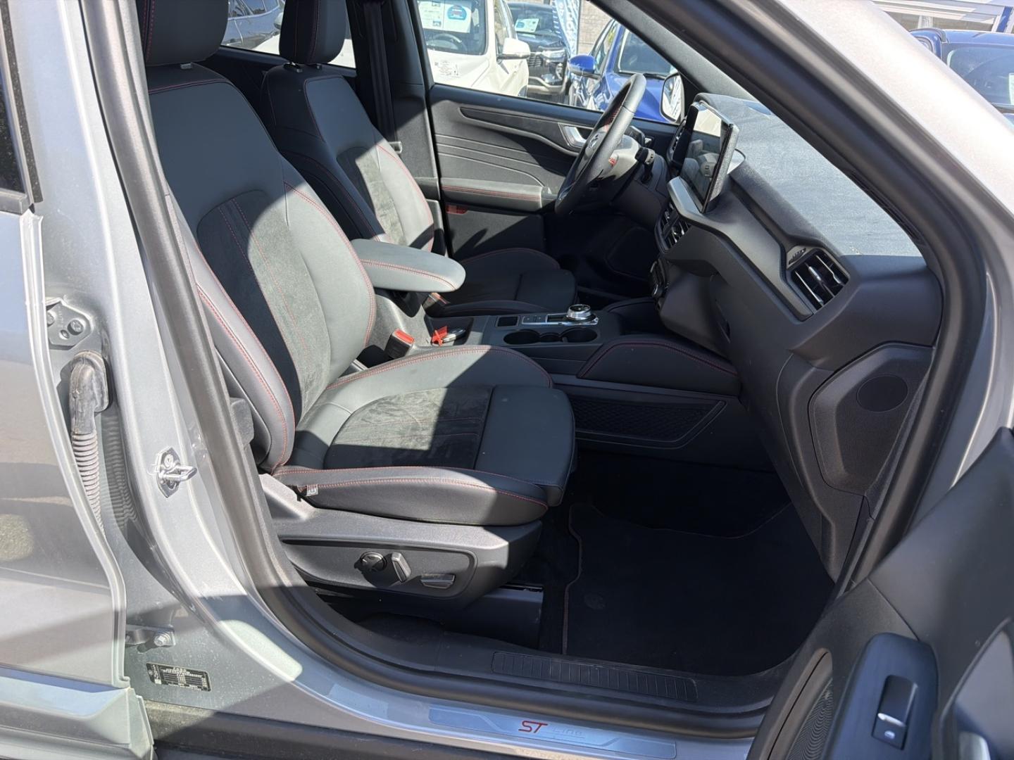 Image FORD Kuga 2.5 Duratec 243ch Hybride Rechargeable ST-Line X Powershift