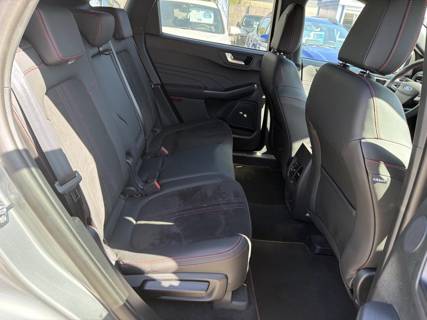 Image FORD Kuga 2.5 Duratec 243ch Hybride Rechargeable ST-Line X Powershift