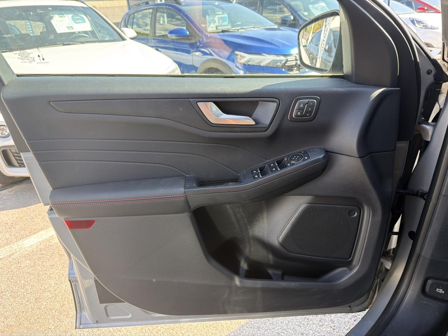 Image FORD Kuga 2.5 Duratec 243ch Hybride Rechargeable ST-Line X Powershift