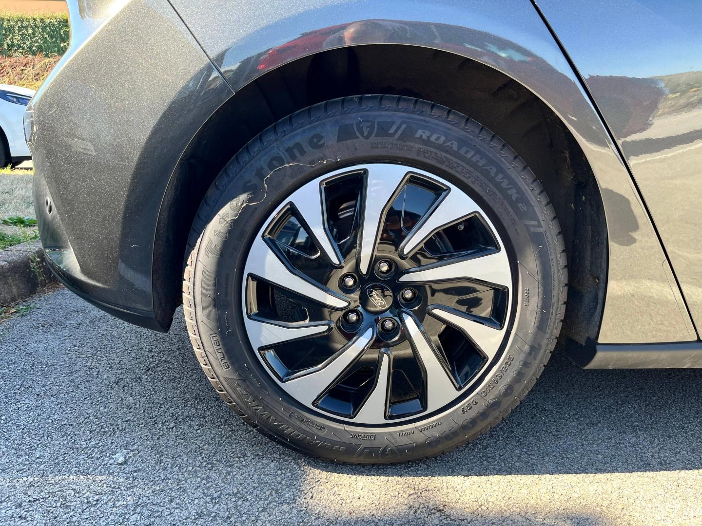 Image FORD Focus 1.0 Flexifuel mHEV 125ch Titanium X Business