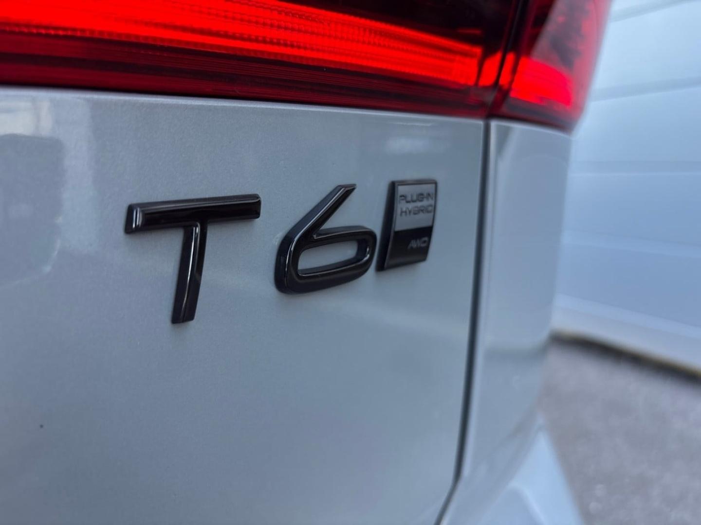 Image VOLVO XC60 T6 Hybride Rechargeable 350ch Black Edition Geartronic 8 AWD