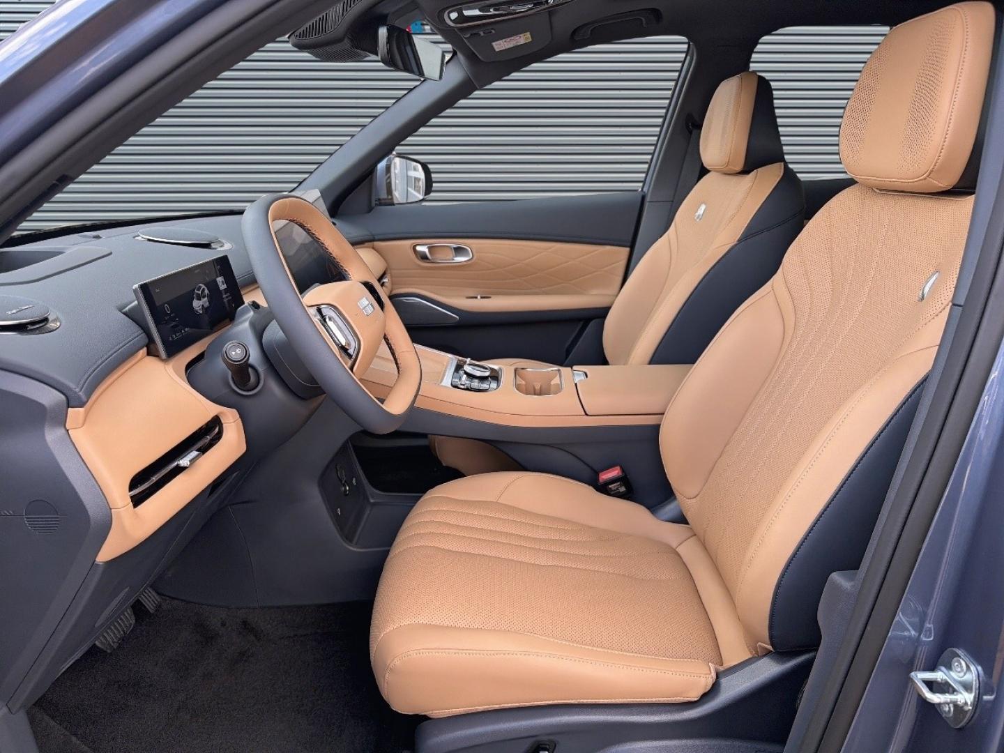 Image GEELY Starray 1.5 EM-i 99+218ch Max+